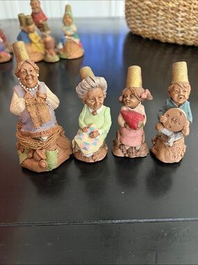 Vintage Sewing Thimble Figurine Set - Thomas F. Clark